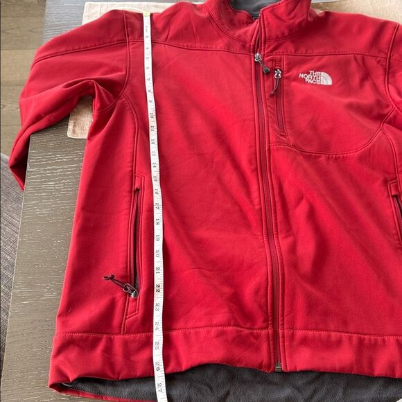 The North Face APEX Softshell Men's Red Performance Jacket Zipper Up Size L GUC - Picture 8 of 13